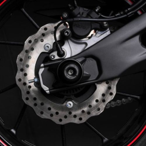 Rear Axle Sliders for Yamaha R7 / MT07 / XSR700