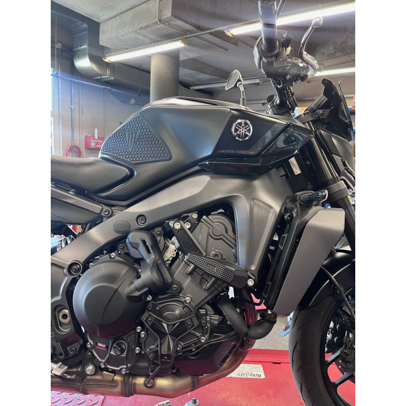 EVOS Frame Slider / Crash Pads for Yamaha MT09 2024-2025